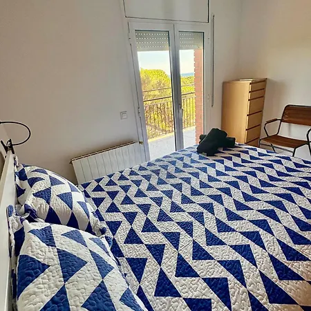 Terramar - Pool, Parking & Sea Views Castelldefels
